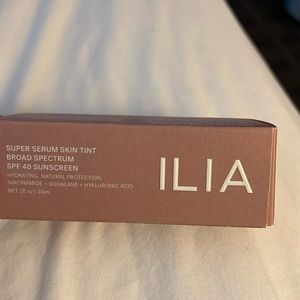 Ilia Super Serum Skin Tint SPF 40 St7 Diaz